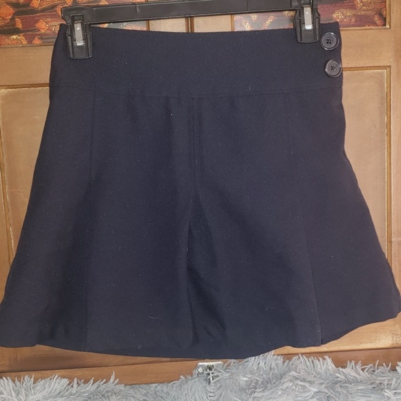 skirt - Picture 1 of 2